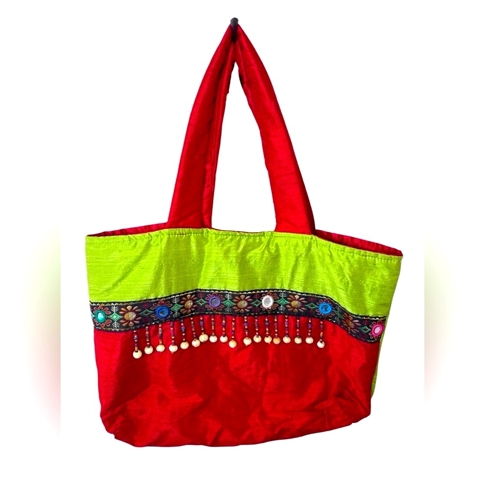 Atenti Accessories Red and Green Embroidered Beaded Tote Bag